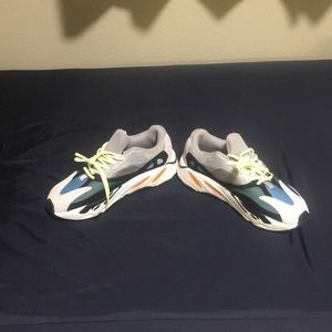 Yeezy 700 Boost Adidas